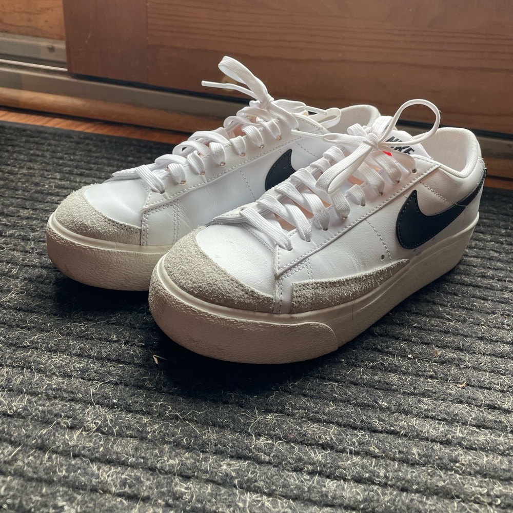 Nike Platform Blazers size 7